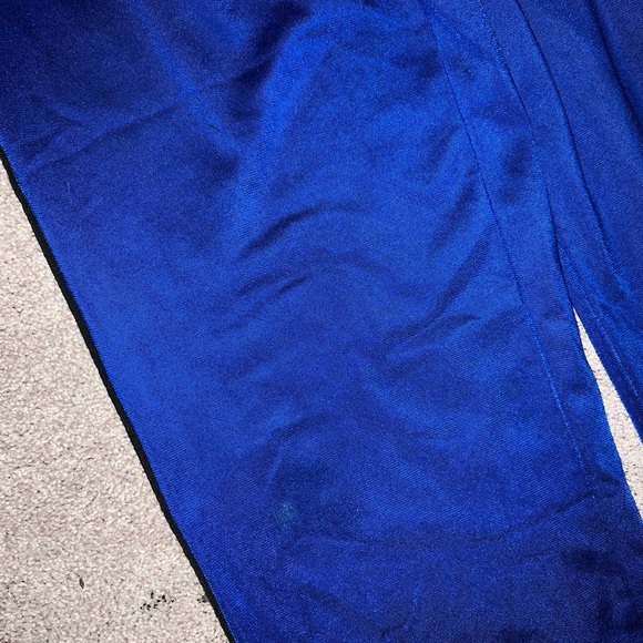 Adidas joggers youth XL 18/20 - Picture 3 of 4